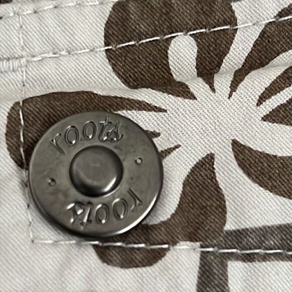Roots Cotton Flower Print Cargo Shorts Size 14 - Picture 10 of 14